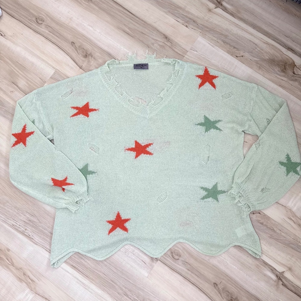 Aiden Distressed Star Knit Sweater Mint Green V-Neck Scallop Hem Womens Size M